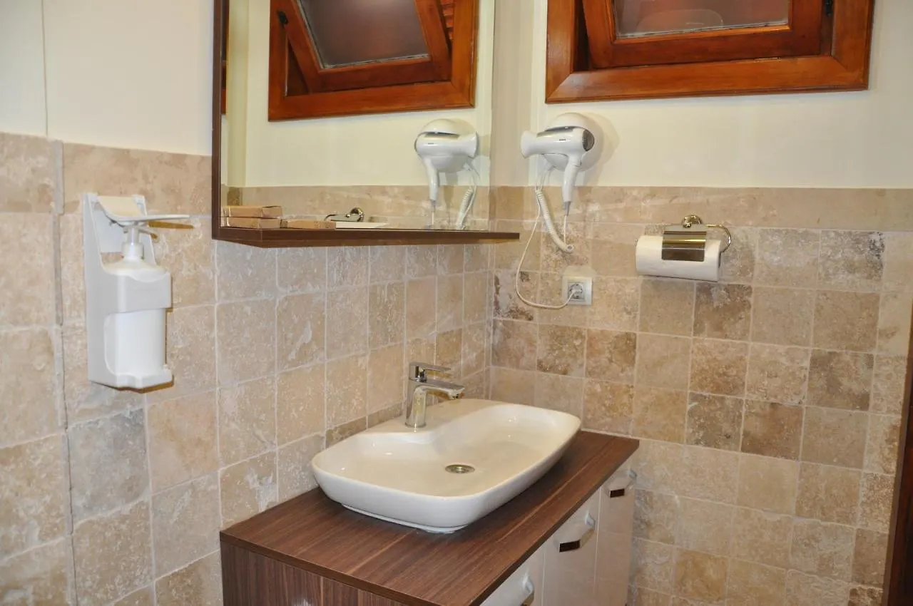 Tarihi Kumbaba Otel Istanbul Hotel